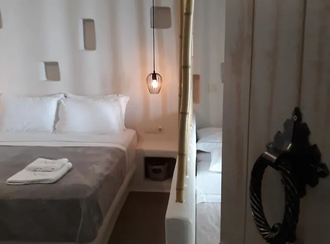 Ampelos Apartamento *