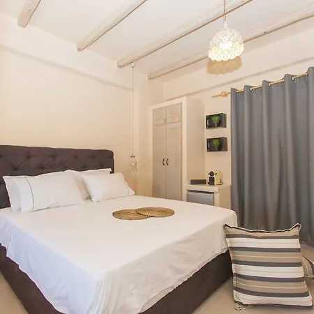 Ampelos شقة Naxos City