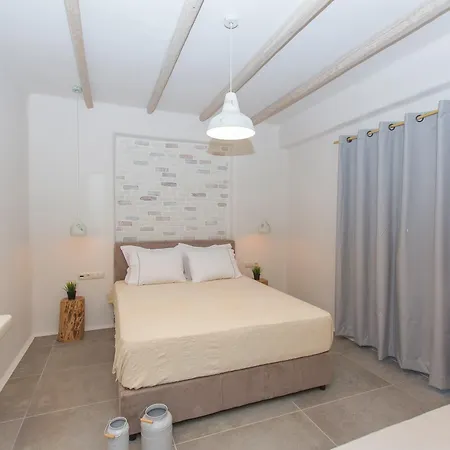 Ampelos شقة Naxos City